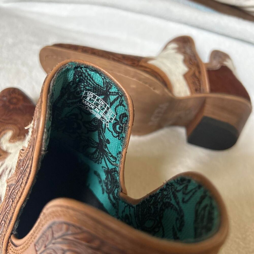 Myra Frisco Falls Hair-on Hide & Hand tooled Western Ankle Boots Women's 8 - Picture 3 of 8